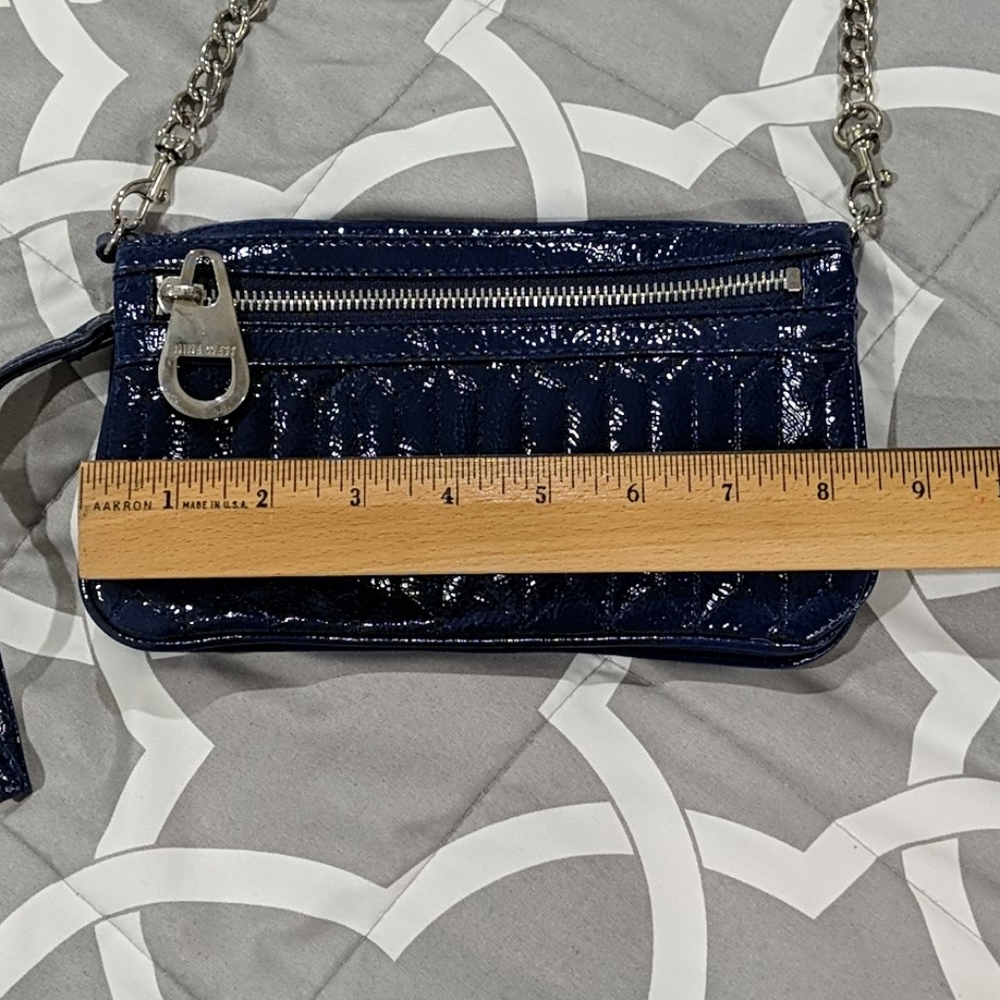 Nine West - Picture 3 of 5